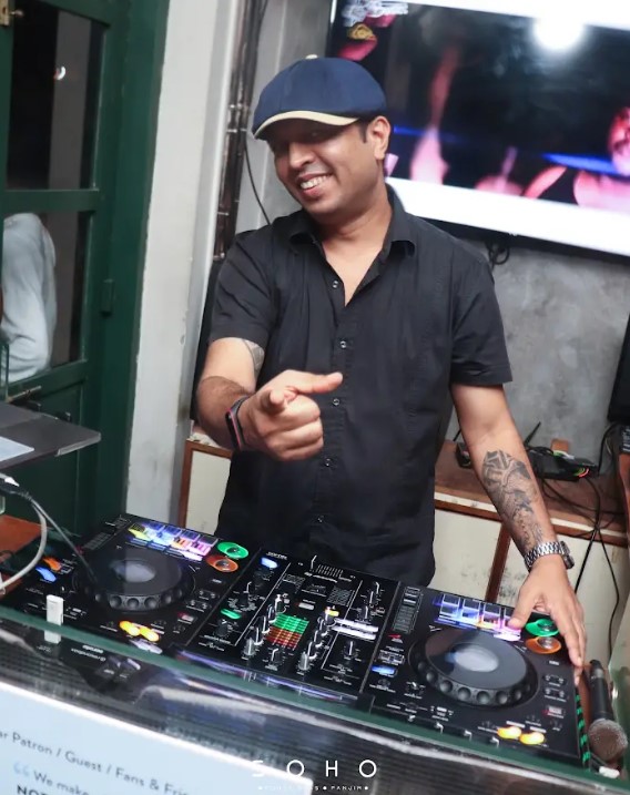 Dj Claudio Tellis, Dj in Goa