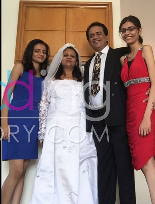 imple satin wedding gown Taleigao