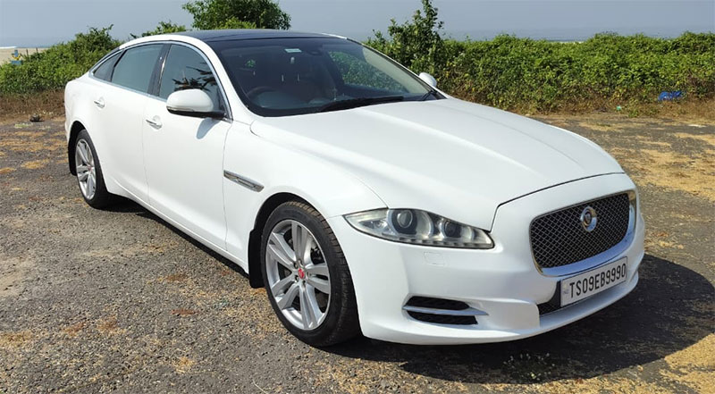 Ozzies Antique : Luxury & Vintage Cars for Hire at Weddings and All Occasion in Goa