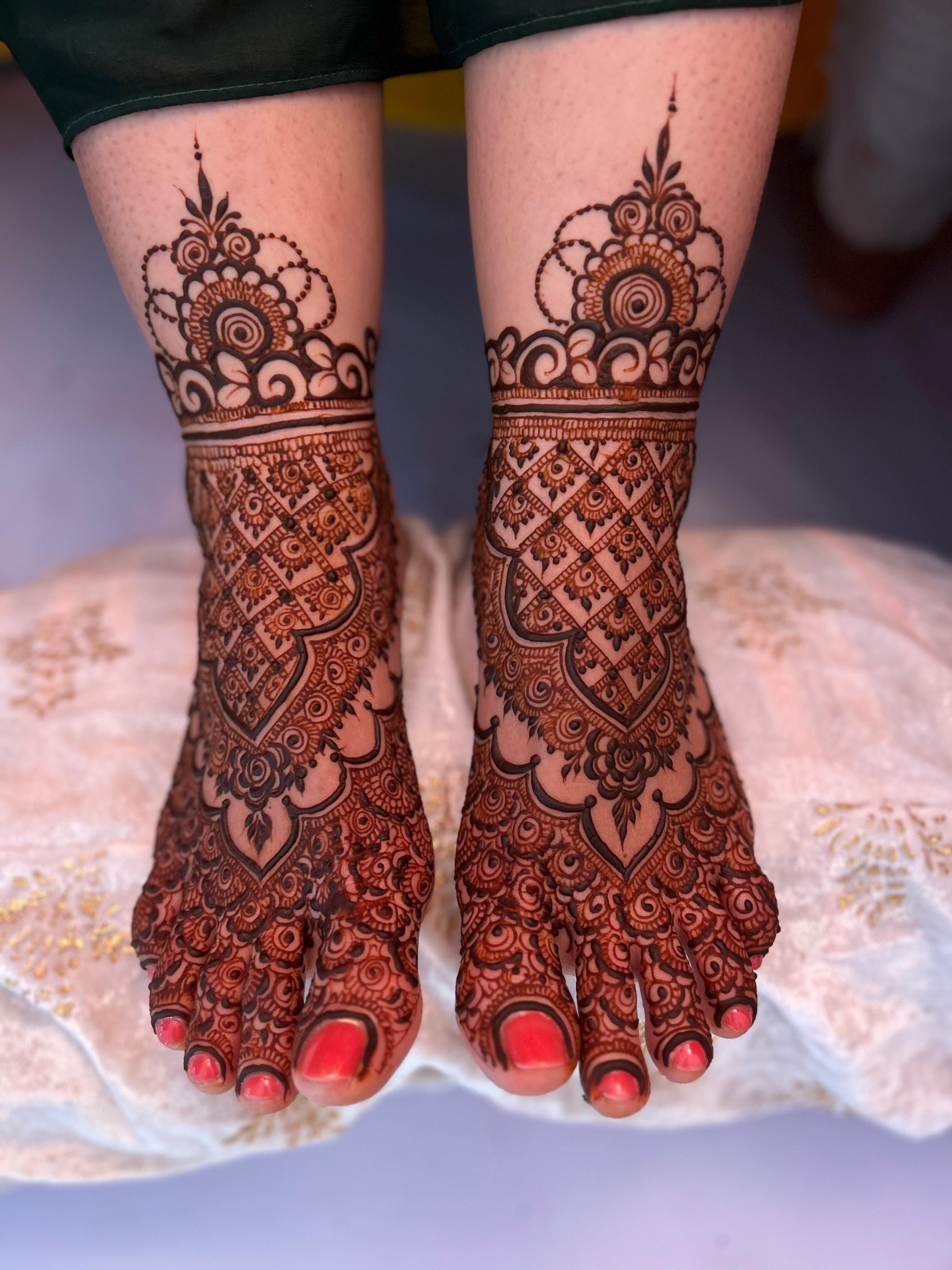 Parveen's Mehandi Delight - Professional Services in Mehandi Designs in Goa